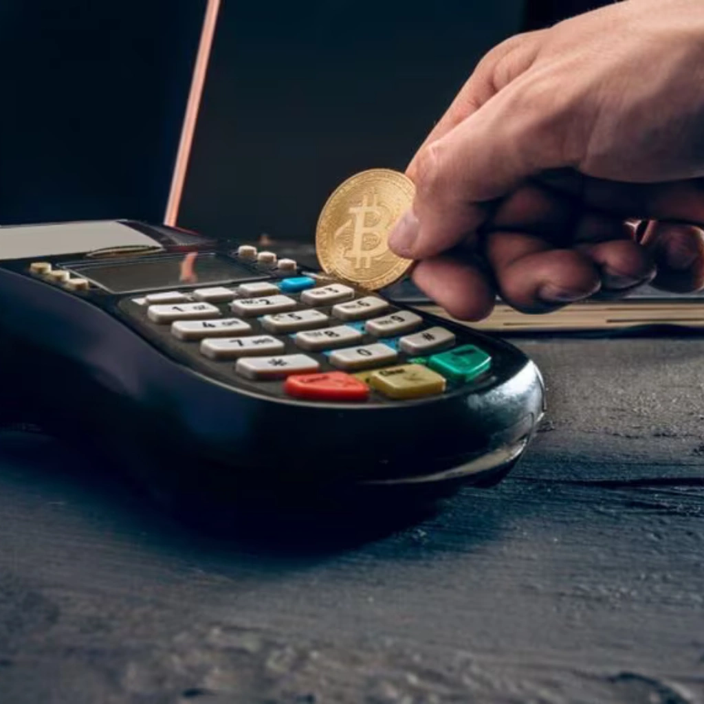 2025 crypto card trend